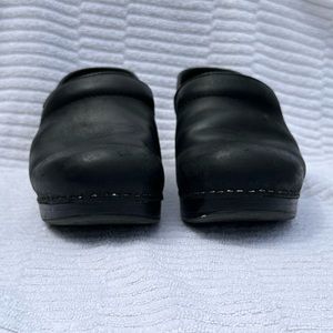 DANSKO CLOGS BLACK SZ 37